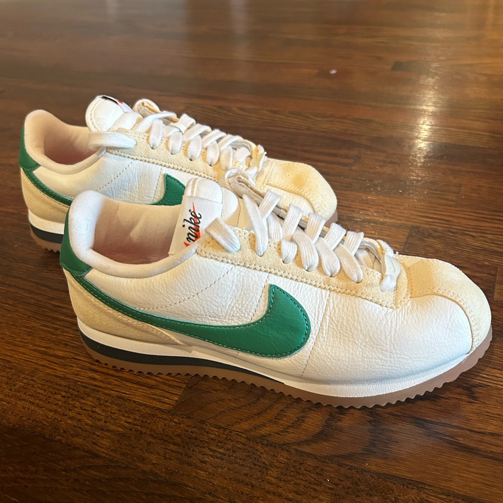 Nike Cortez Womens Size 6